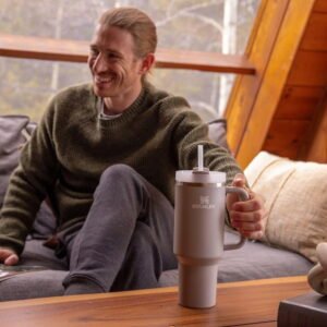 Alternative view of Stanley Quencher H2.0 Flowstate Stainless Steel Double Wall Insulated Tumbler 40 oz. Rose Quartz