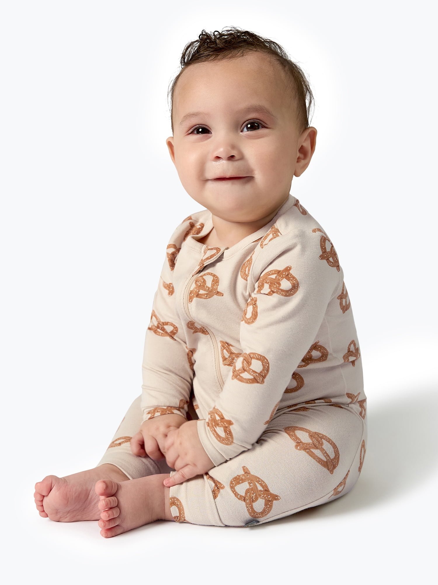 Modern Moments by Gerber Baby Neutral Super Soft Viscose Long Sleeve Coverall, Sizes Newborn – 12 Months